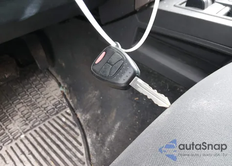 2012 Jeep Liberty Sport z USA, uszkodzony, nr VIN 1C4PJMAK6CW177494